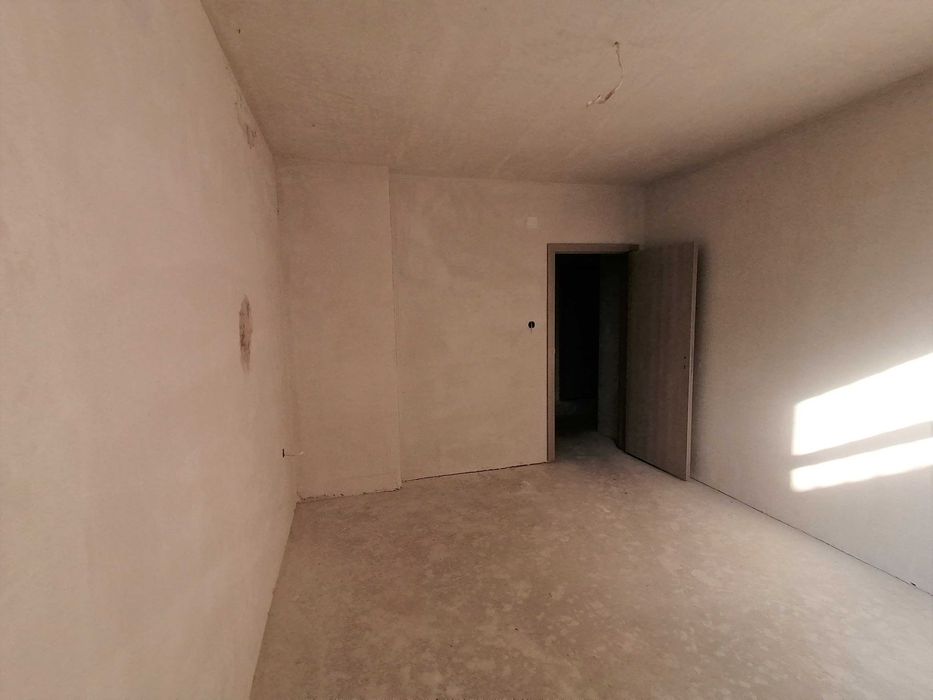 Продава се Тристаен апартамент в Стара Загора, Три чучура - юг - 130 кв.м за 654 €/кв.м - Снимка #8