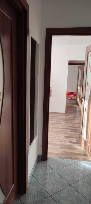 Vand apartament 2 camere
