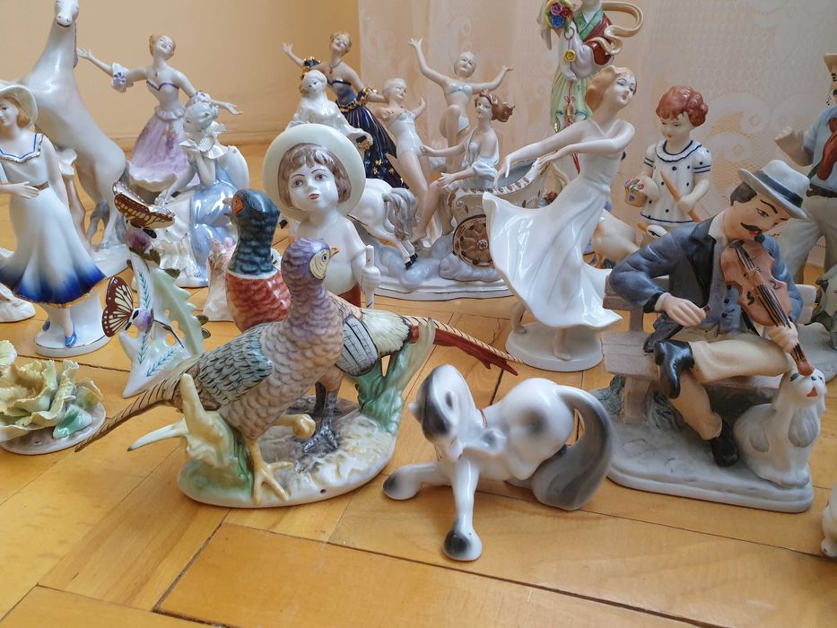 Bibelouri din portelan