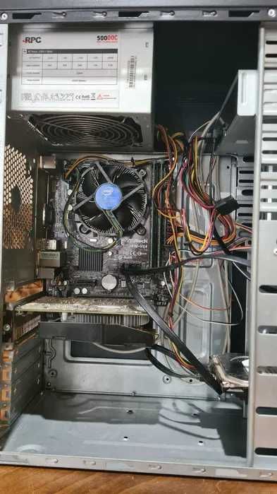 Компютър: PC, CORE I5 4430, GTX 750 TI, 8GB RAM