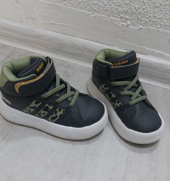 Боти/Кецове Adidas