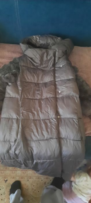 Отдам зимний пуховик
