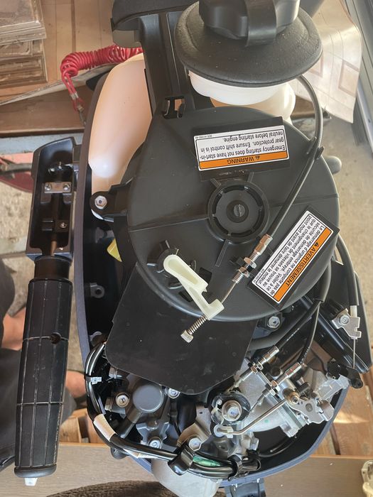 Yamaha  4коня с гаранция на 5 мото часа