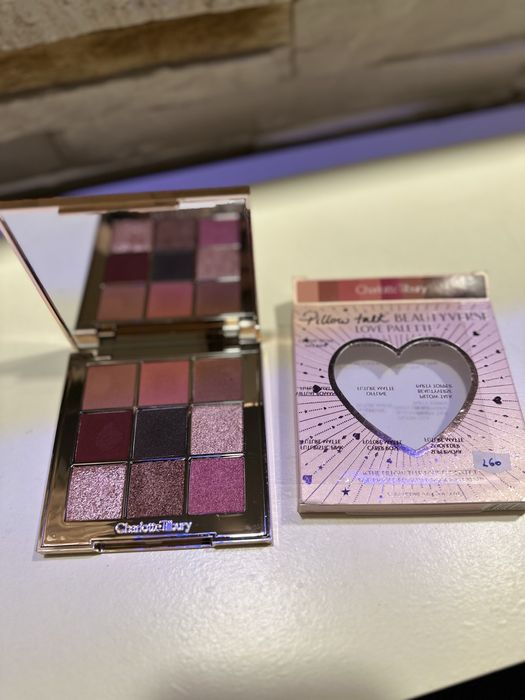 Farduri  / iluminatoare / blusuri