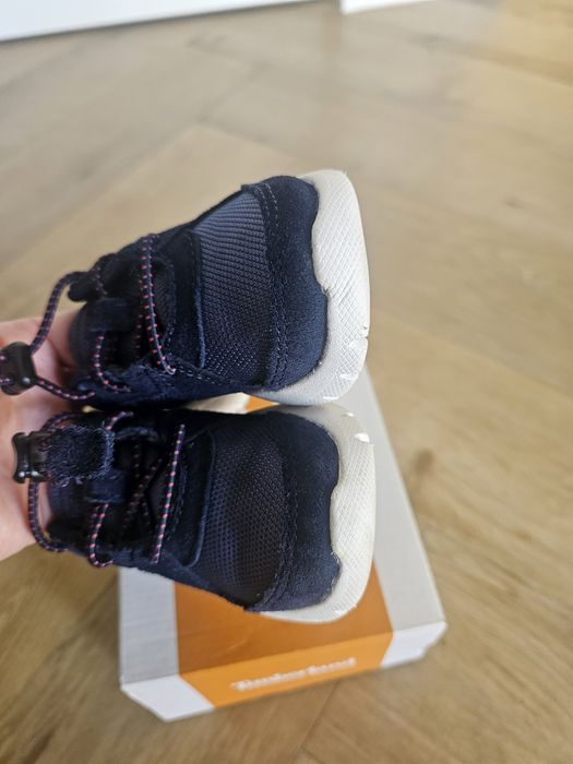 Adidași Timberland nr 22