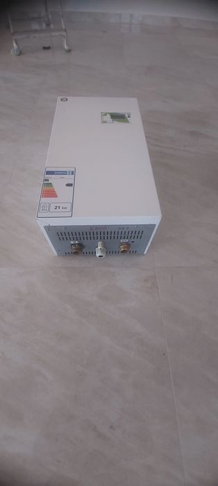 Vand centrala termica electrica cu ionizare trifazica ella 800