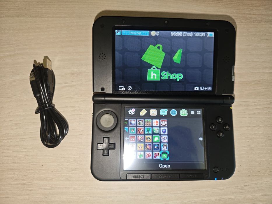 Nintendo Switch Nintendo3DS Consola Nintendo NEW 3DS XL Orange Black - eMAG.ro
