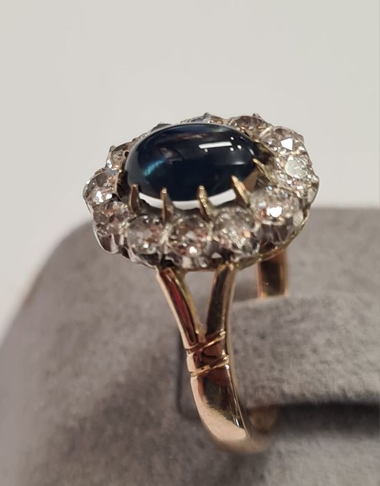 Inel din aur galben 14 si argint, cu safir si diamante naturale,