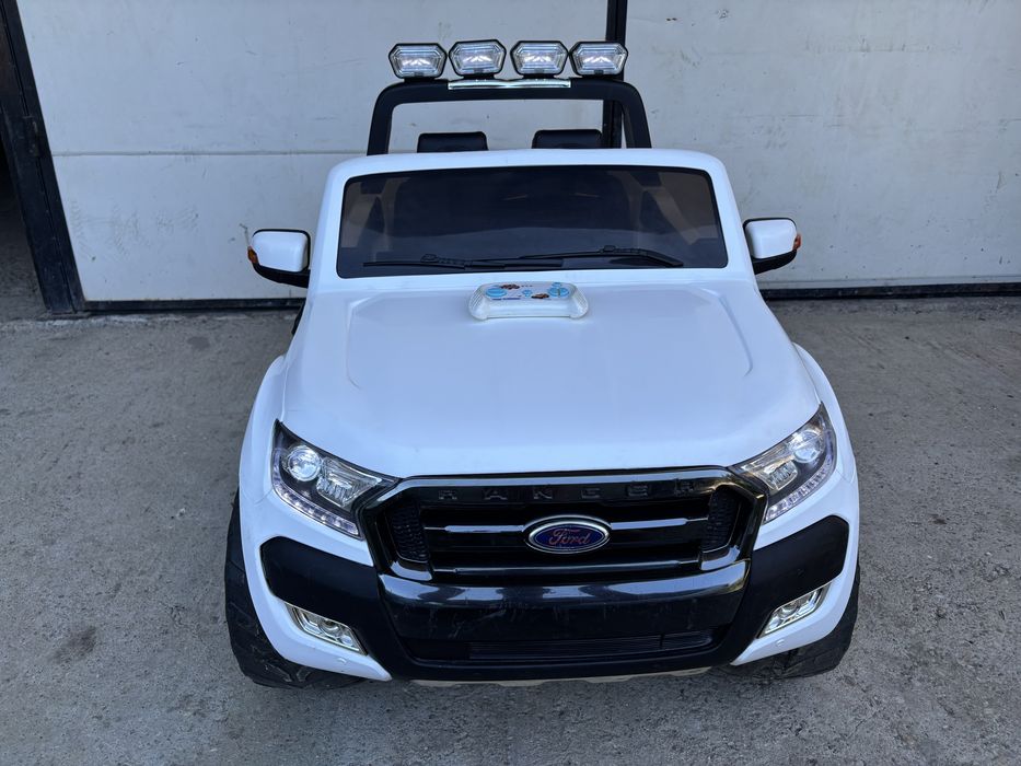 Masinuta electrica ford ranger 4x4