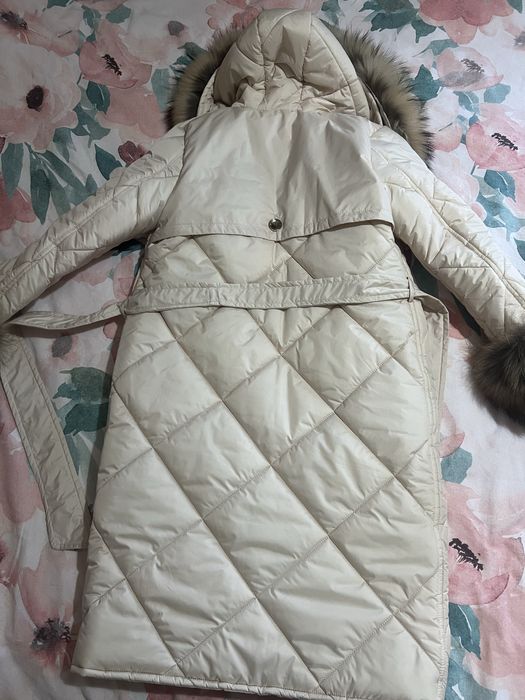 Зимно яке с яка и пухчета на ръкавите - естествен косъм