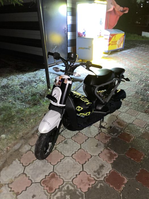 продам скутер Delivery 125cc