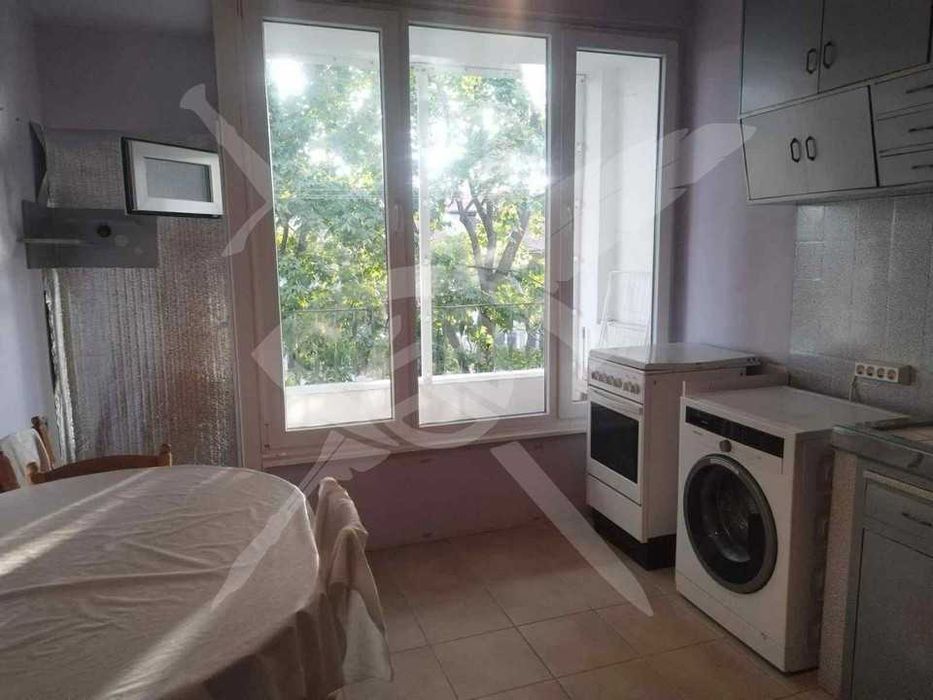 Дава се под наем Четиристаен апартамент в Варна, Чаталджа - 100 кв.м за 630 € - Снимка #1