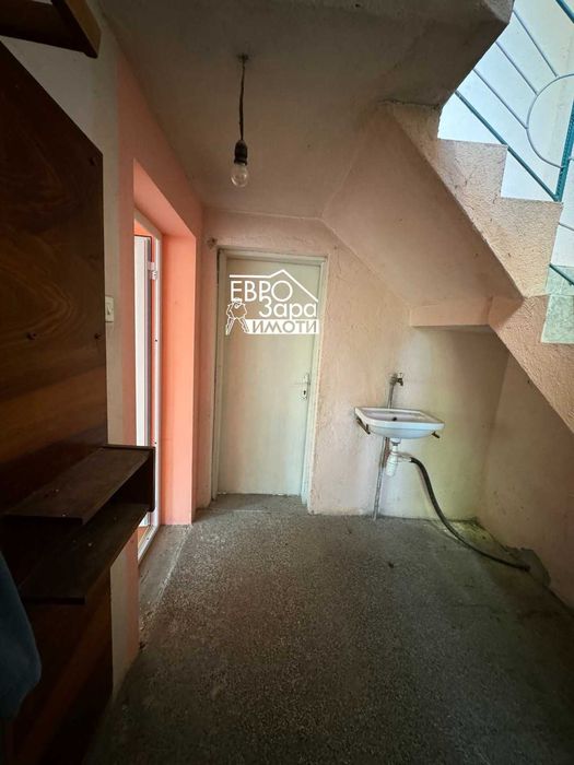 Продава се Къща в с. Преславен, Област Стара Загора - 140 кв.м за 465 €/кв.м - Снимка #8