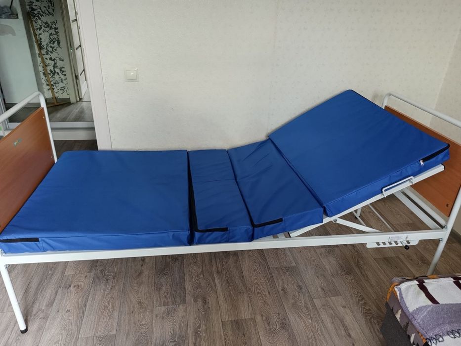 Кровать для лежачих