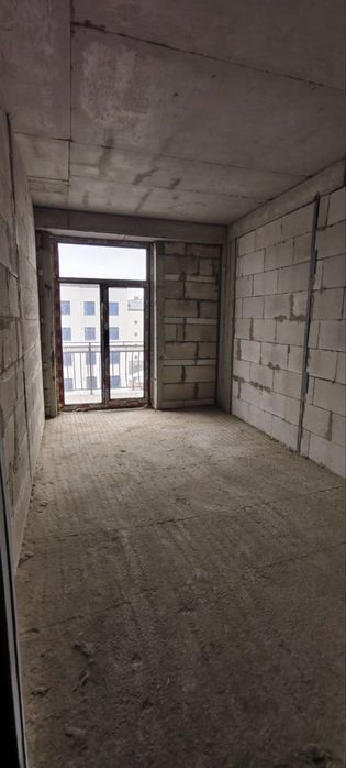 2 xonalik kvartira sotiladi