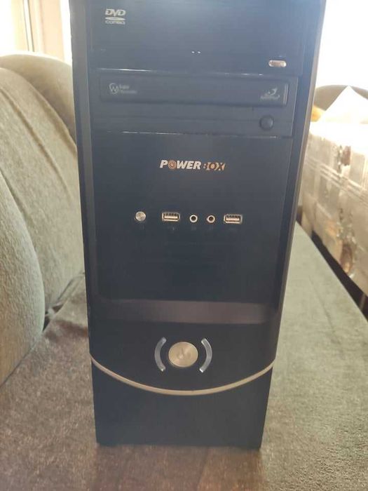 Компютър за работа