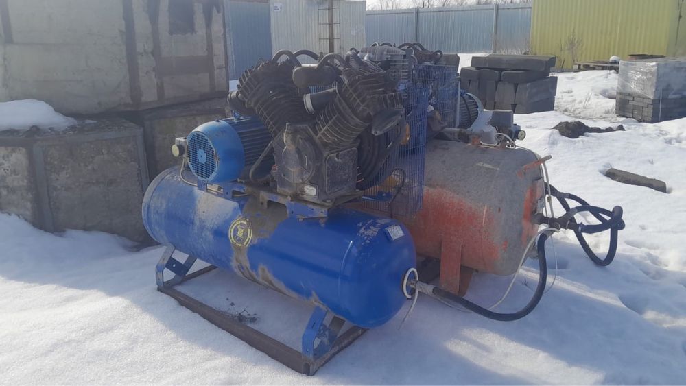Продам Компрессор