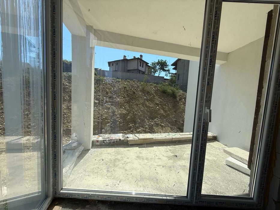 Продава се Двустаен апартамент в Несебър - 77 кв.м за 960 €/кв.м - Снимка #2