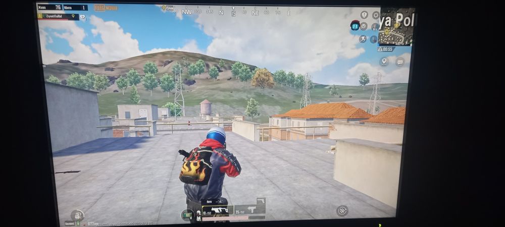 10 dona kompyuter PUBG va Tank oynidi