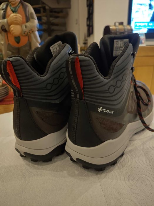 Маратонки Saucony