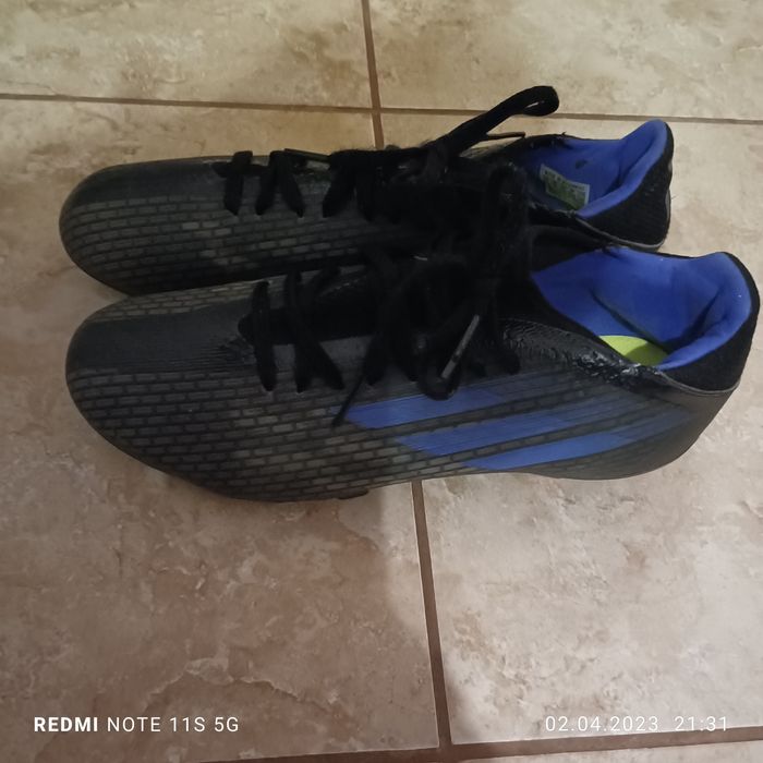 Мъжки бутонки адидас