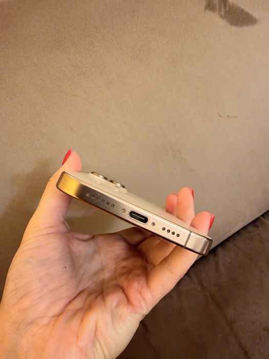 Iphone 16 pro max 256 desert titanium