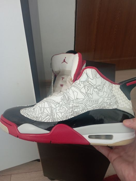 Jordan dub zero varsity red