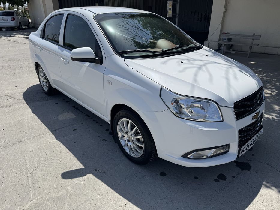 2019 автомат 75 000 пробег бензинда петно орка крыло