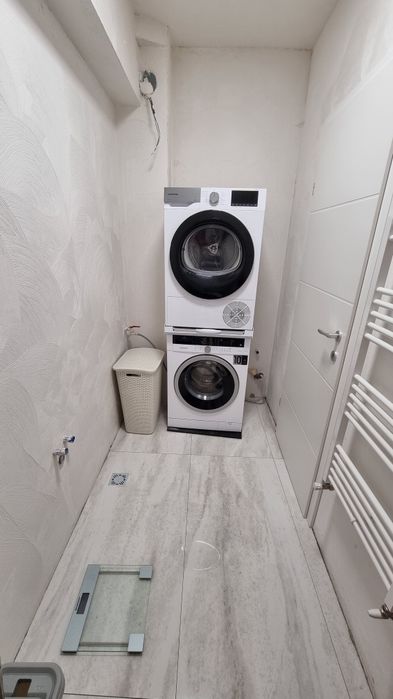 Persoana fizica vand apartament 3 camere