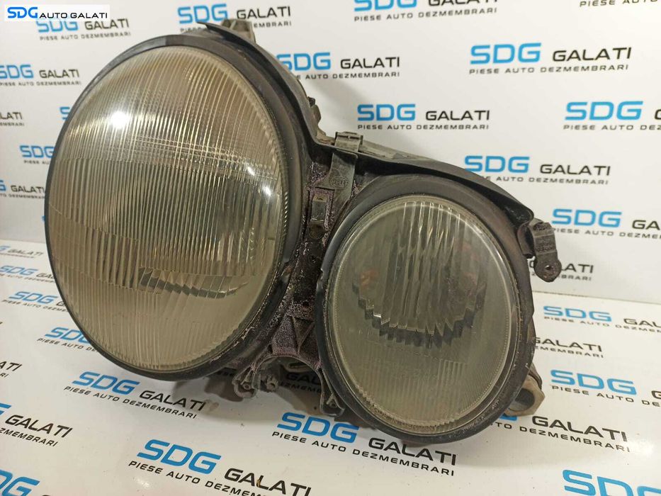 Far Dreapta EUROPA Xenon Mercedes Clasa E Class W210 1995 - 2002 [L2159]