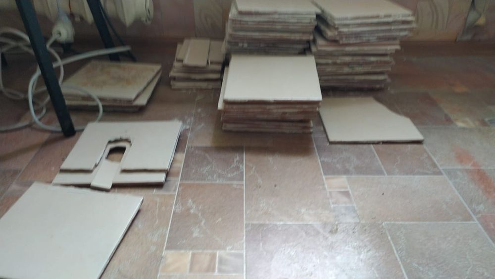 Продам кафель б.у.