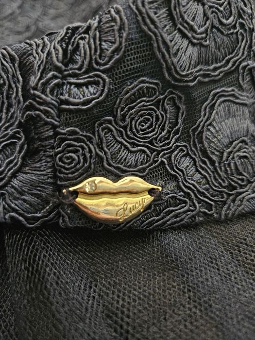 Официална рокля Lucy