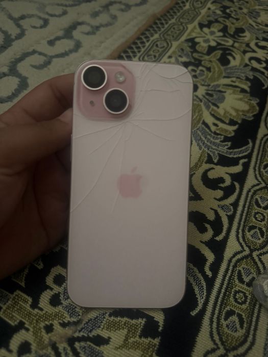 Айфон 15 розовый