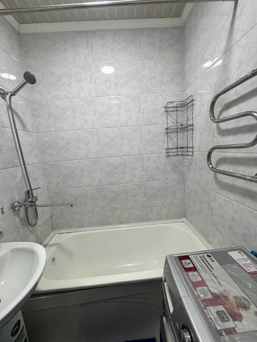 Продаётся квартира Юнусобод7 2 ком 1 этаж мебель + техника ип можно