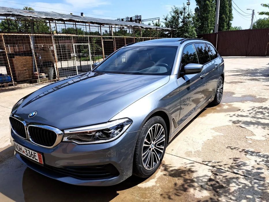 BMW Seria 5 Trapa, touring, LED, piele, panoramic, harman kardon
