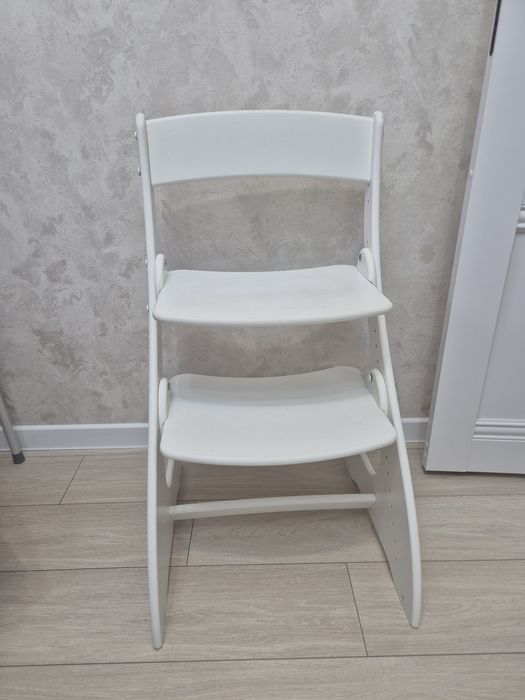 Продам детский стул