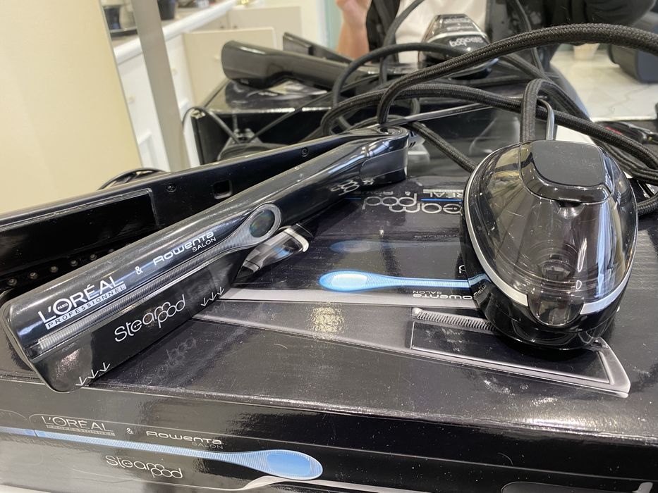 Placa de par profesionala cu abur L’Oréal Professionnel