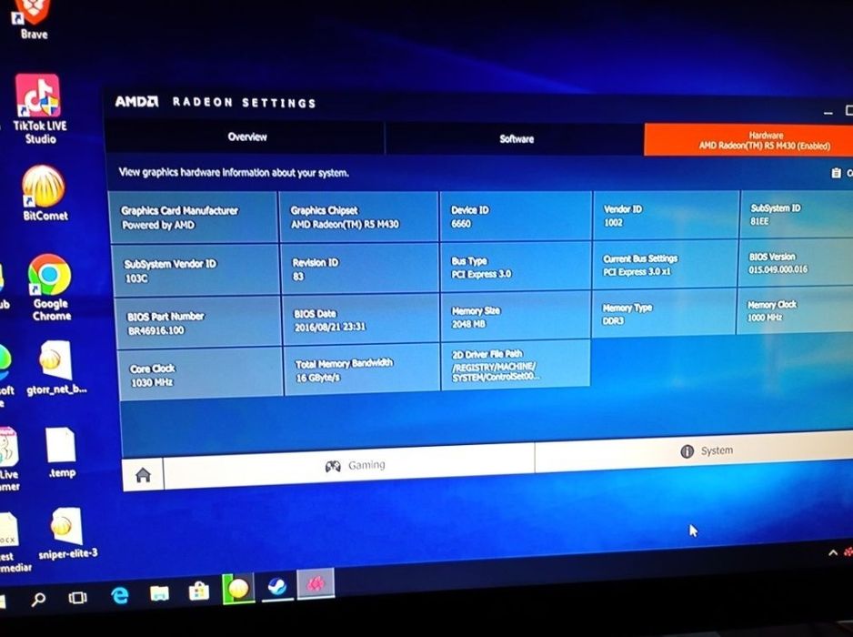 Vand laptop marca Dell