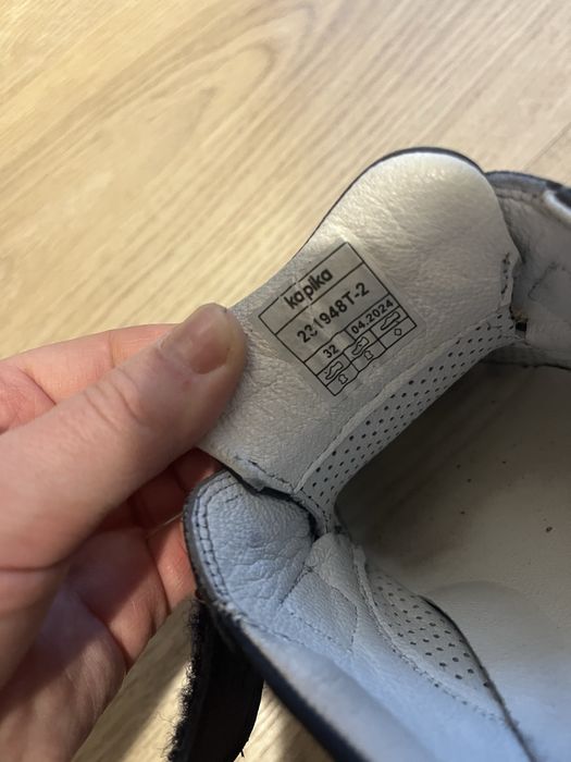 Продам ботинки для школы