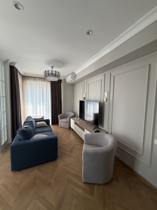 Своя 3 комнатная в Akay City