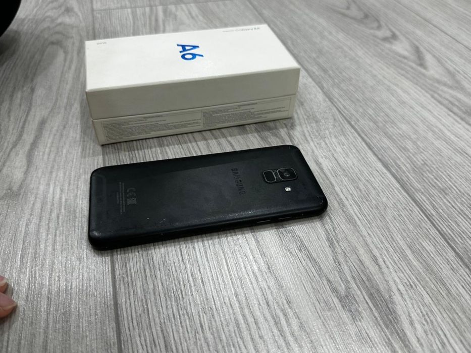 Продам Samsung A6 32GB