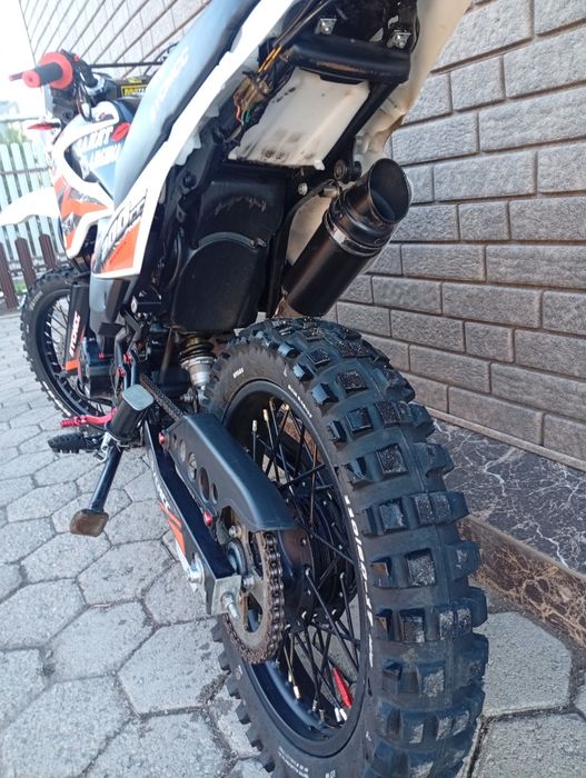 Эндуро 200 Sucmcc