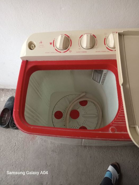 Полавтамат кир ювишмашинаси сотмлади холати ало даражада