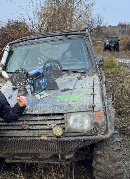 Mitsubishi Pajero 3000 benzina