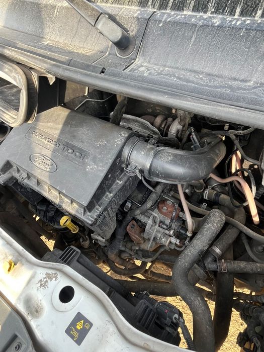 Ford Transit 2.2 TDI – 2011 – 3 locuri – întreținută