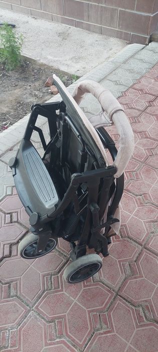 Продам детскую коляску