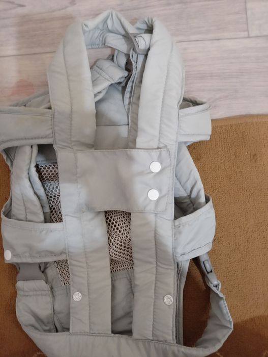 Продается переноска (кенгуру)