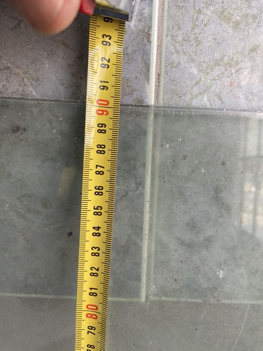 Бронирано стъкло