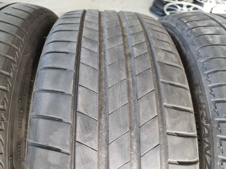 4 Anvelope VARA 245.45.19 "Bridgestone" [dot 2021] ; stare buna
