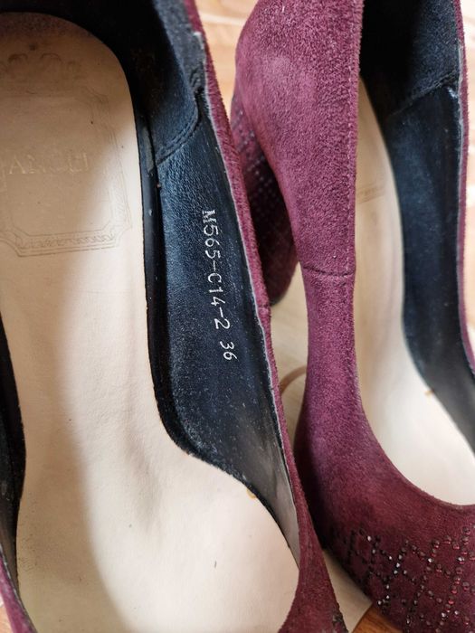 Женская туфли на весну